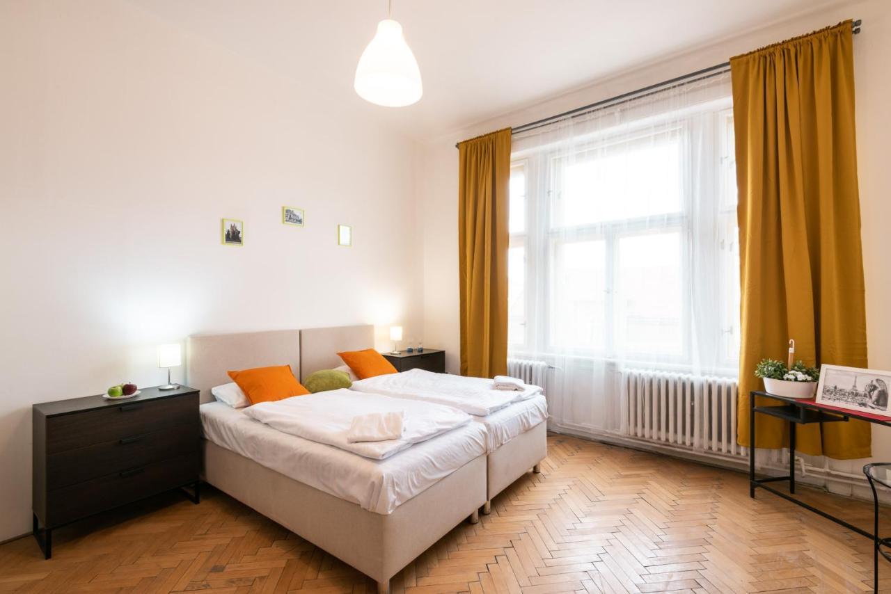 Narodni Apartments Прага Екстер'єр фото