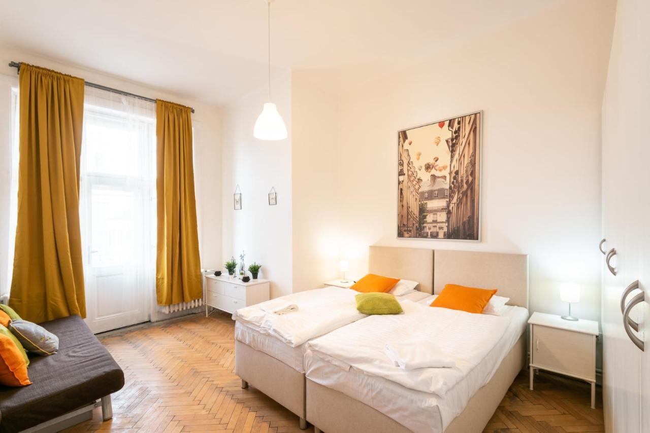 Narodni Apartments Прага Екстер'єр фото